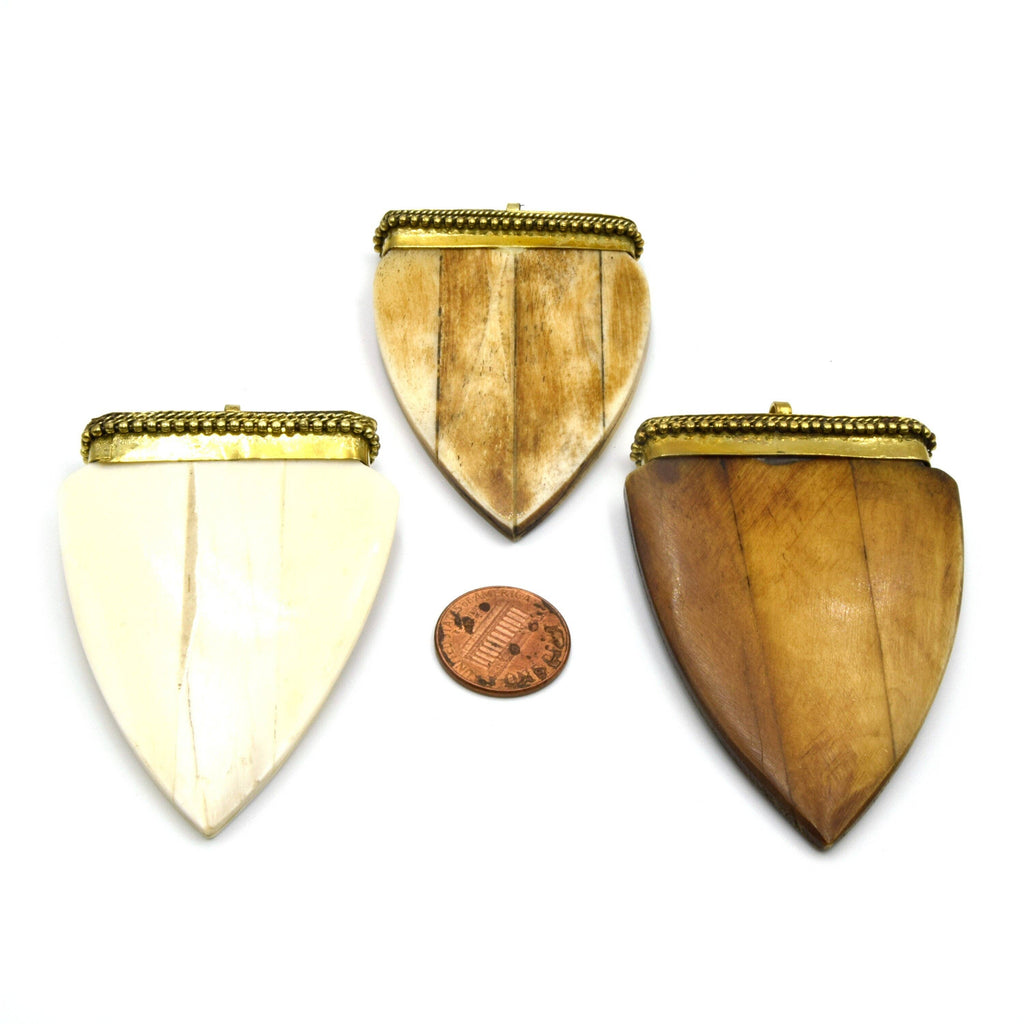 Rounded Arrow Tusk Pendant – Natural Ox Bone (White & Brown)
