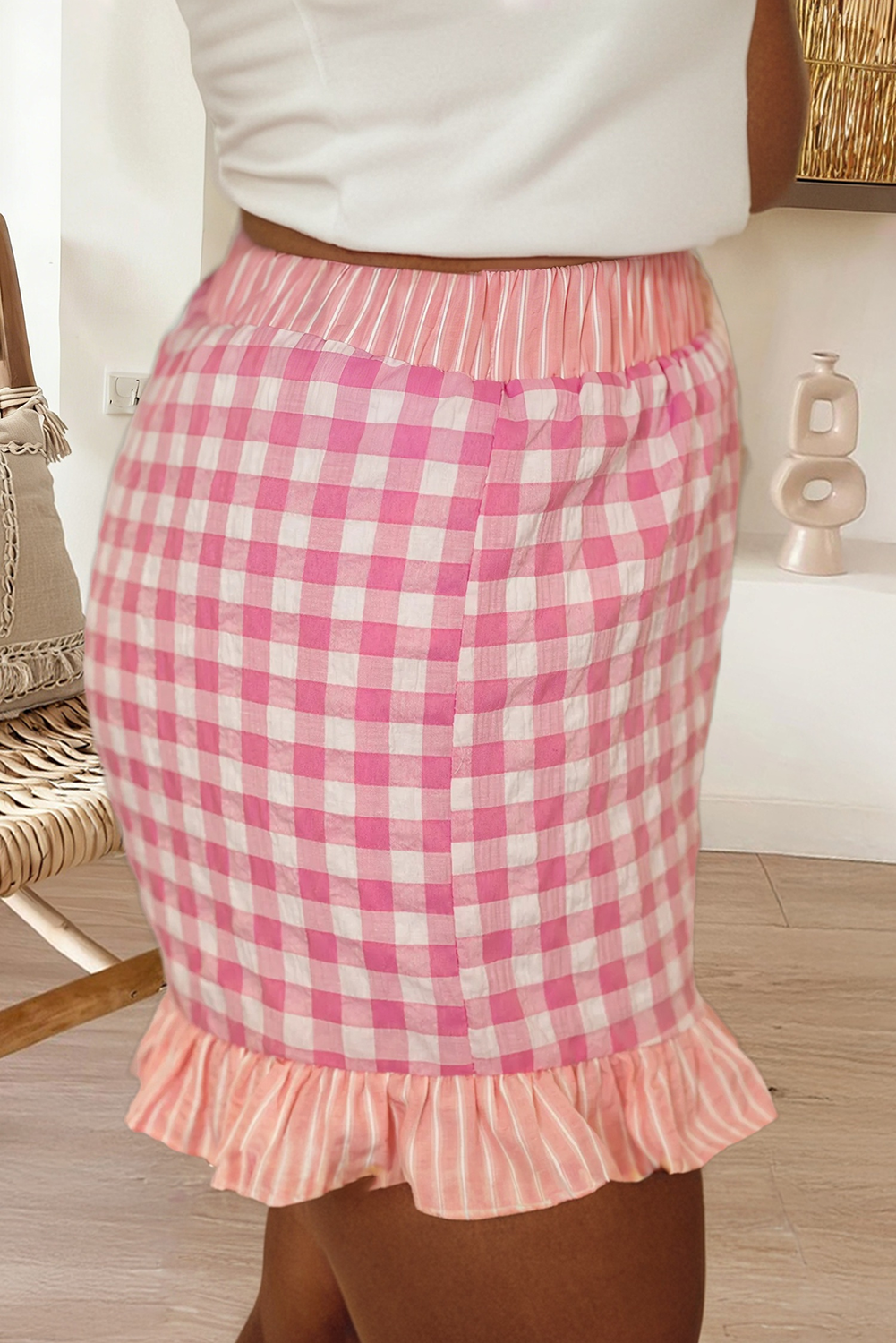 66 Plaid Checkered Gingham Print Ruffled Shorts (S-XL)
