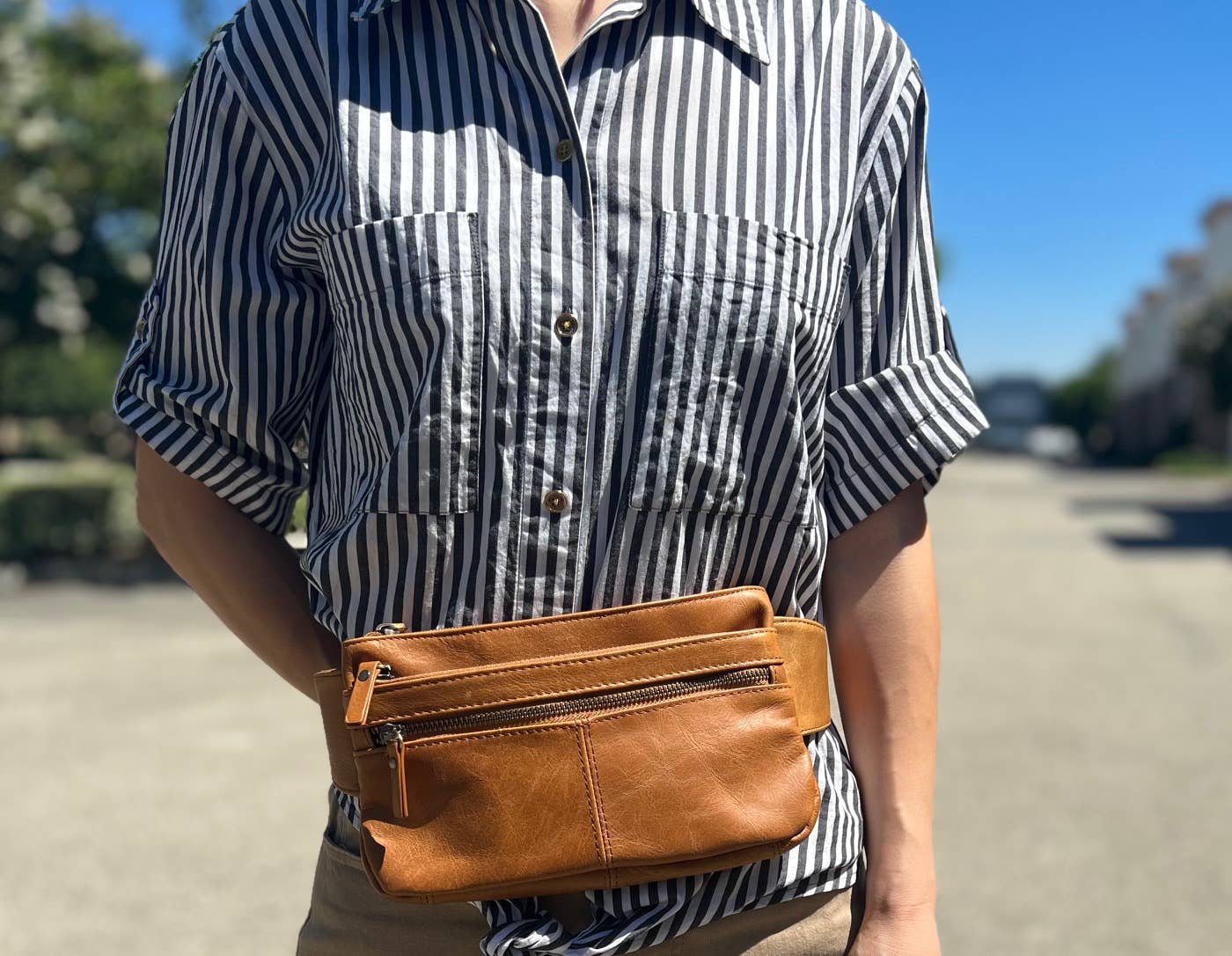 3070 Fanny pack waist bag sling bag LBN special price