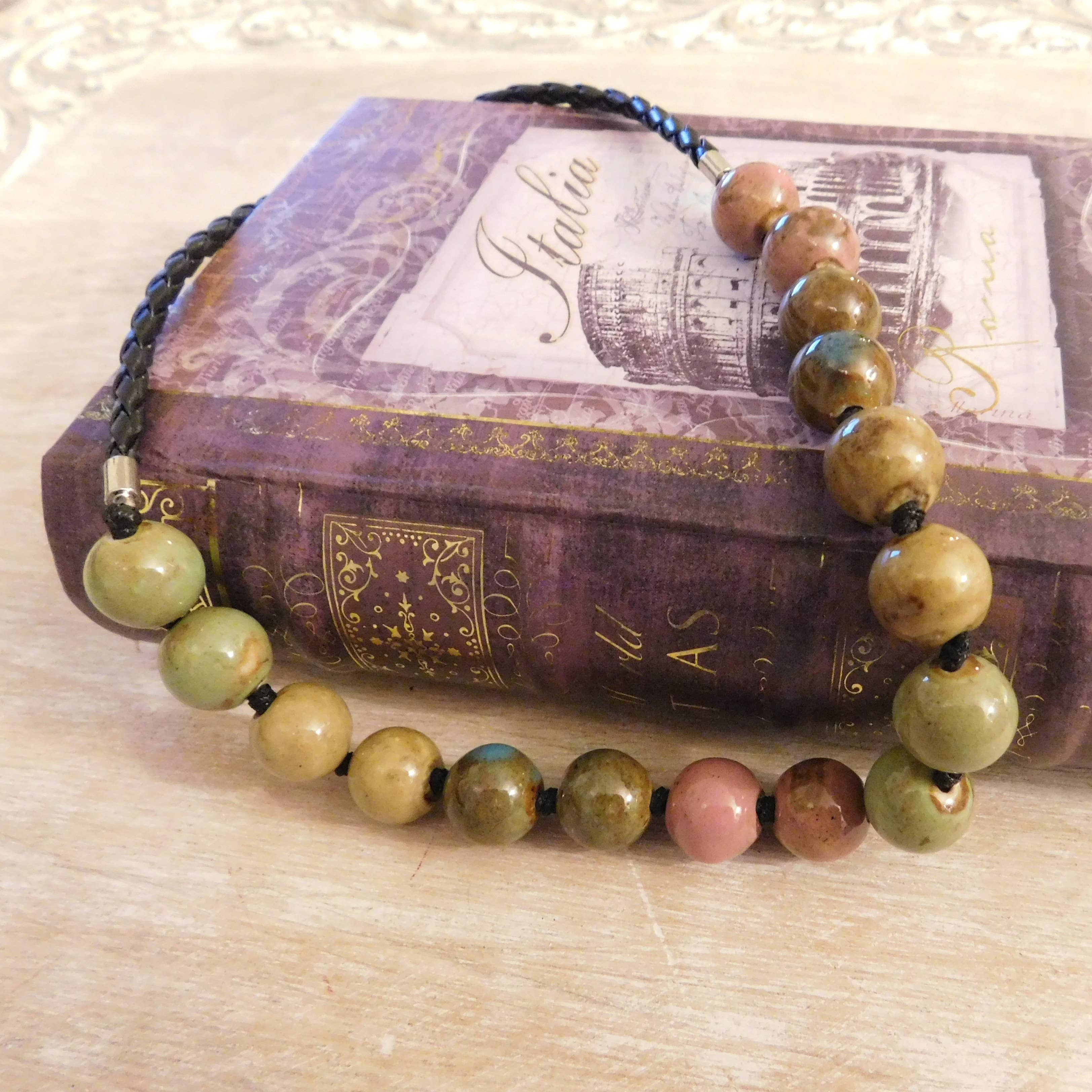 Clay Bead Short Necklace Round Beads