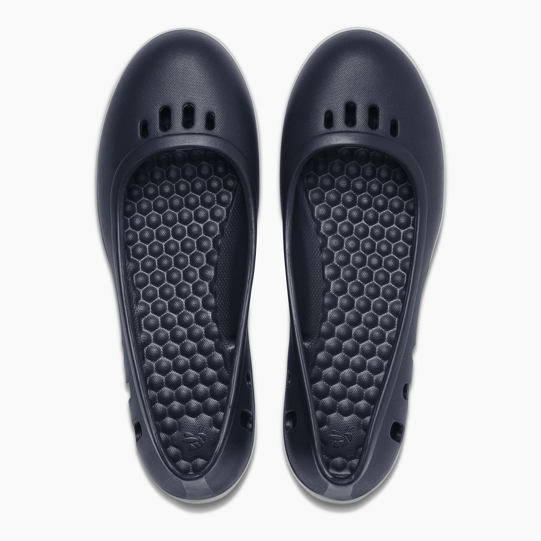 Women's Studio Flat