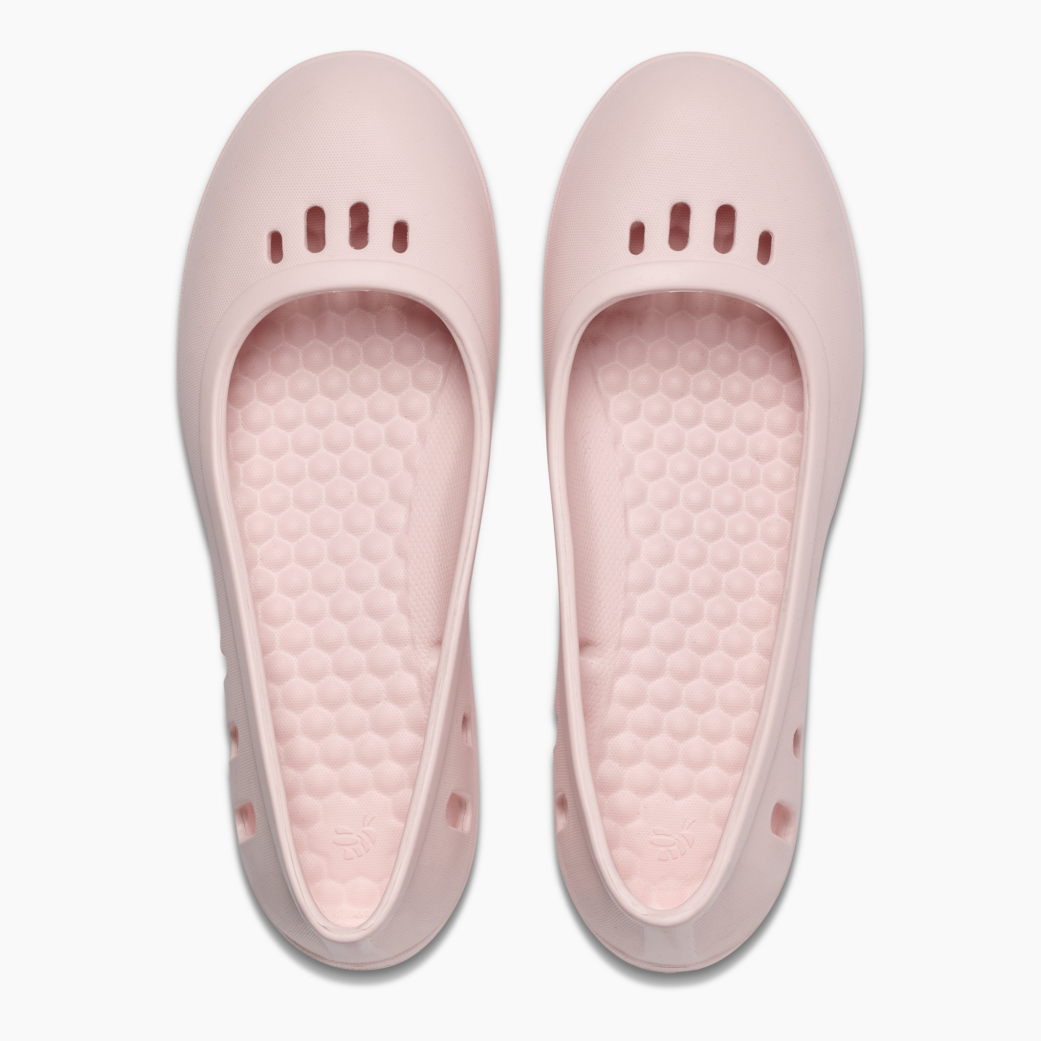 Women's Studio Flat