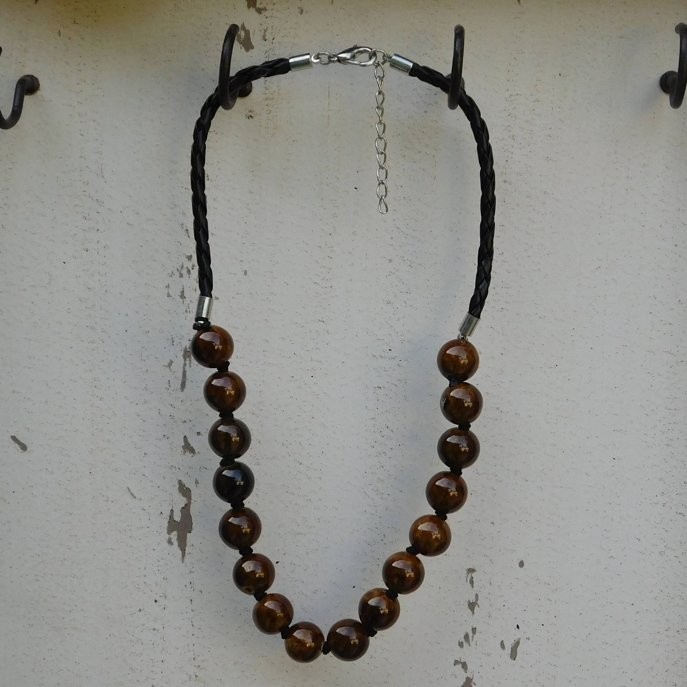Clay Bead Short Necklace Round Beads