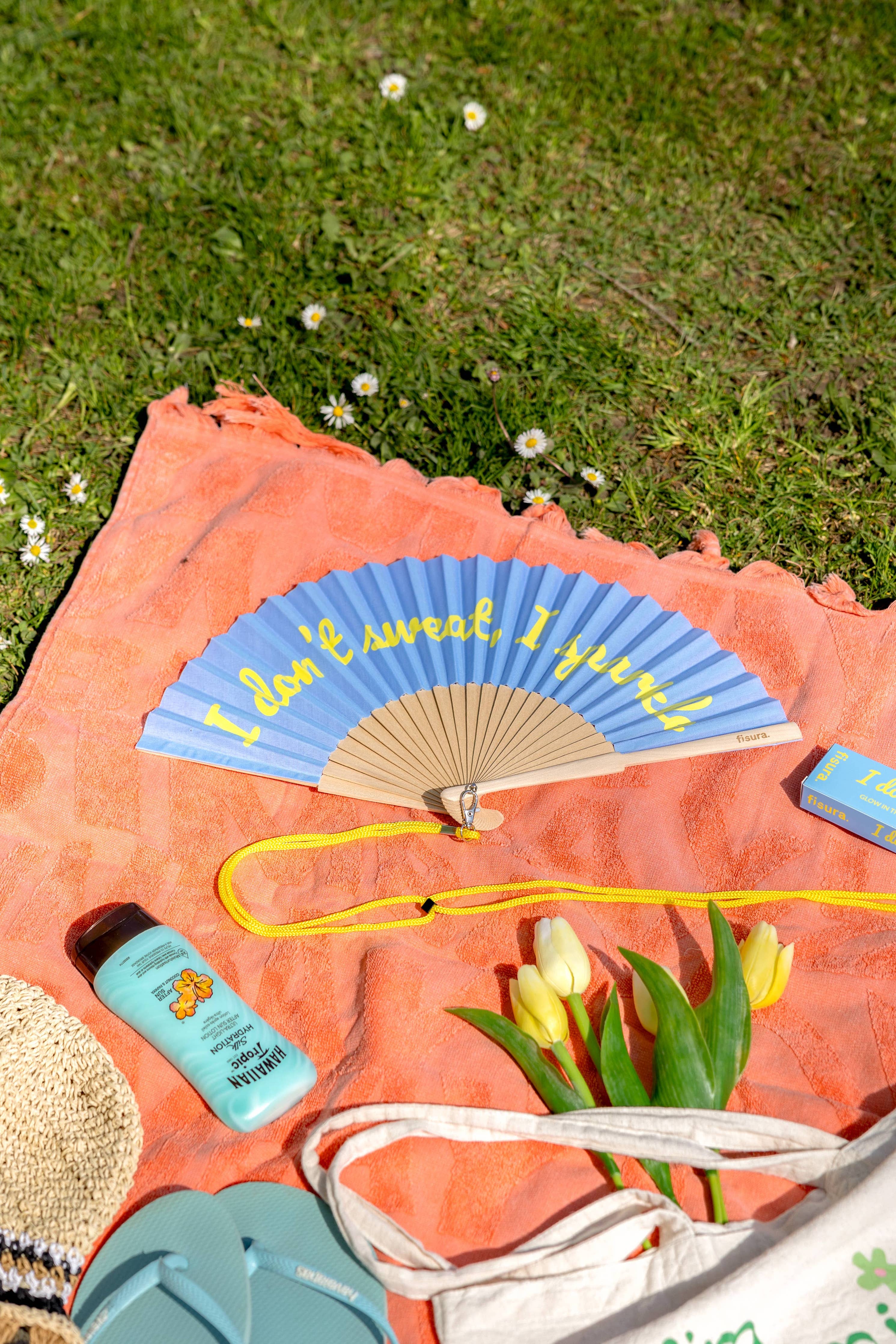 Hand fan "I Don't Sweat I Sparkle" Blue - Glows in the Dark