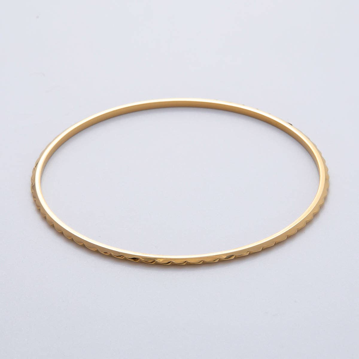 18K Gold Filled 2mm Thin Edged Geometric Bangle Bracelet | WA-1462